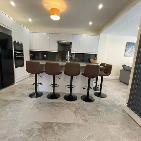 Luxurious Holiday Home Bolton Exterior foto