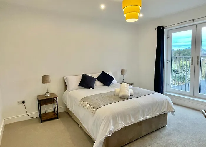 Luxurious Holiday Home Bolton